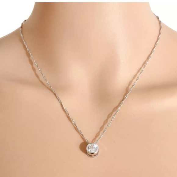 Round Crystal Rhinestone Silver Pendant Necklace - Picture 5 of 5